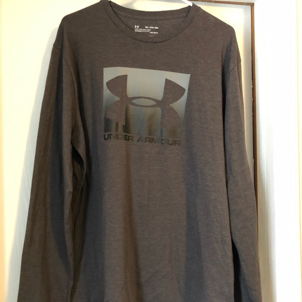 MENS Under Armour long sleeve shirt 2XL